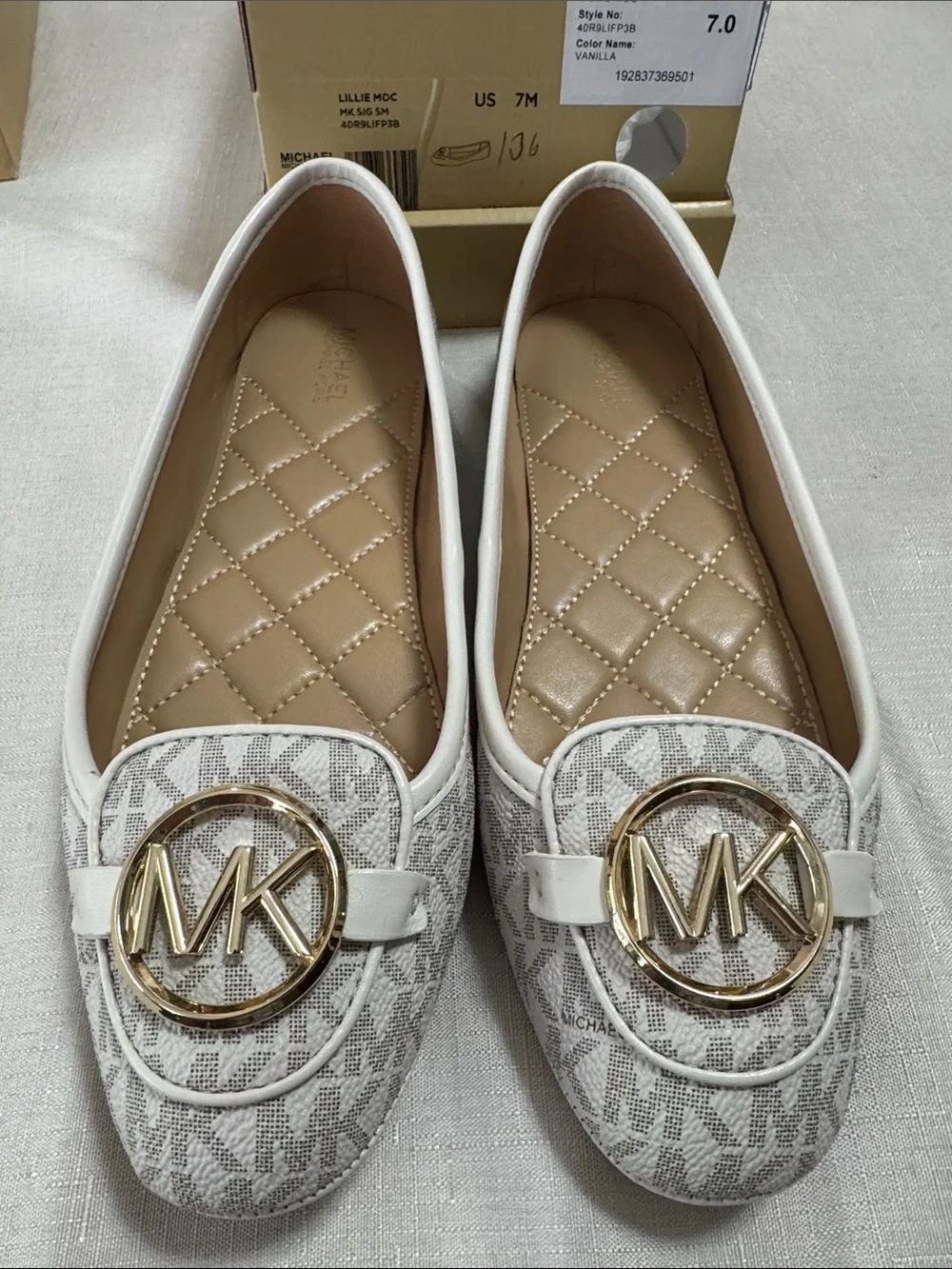 Michael Kors Lillie Moc MK Signature Vanilla Flats Women’s Size 7